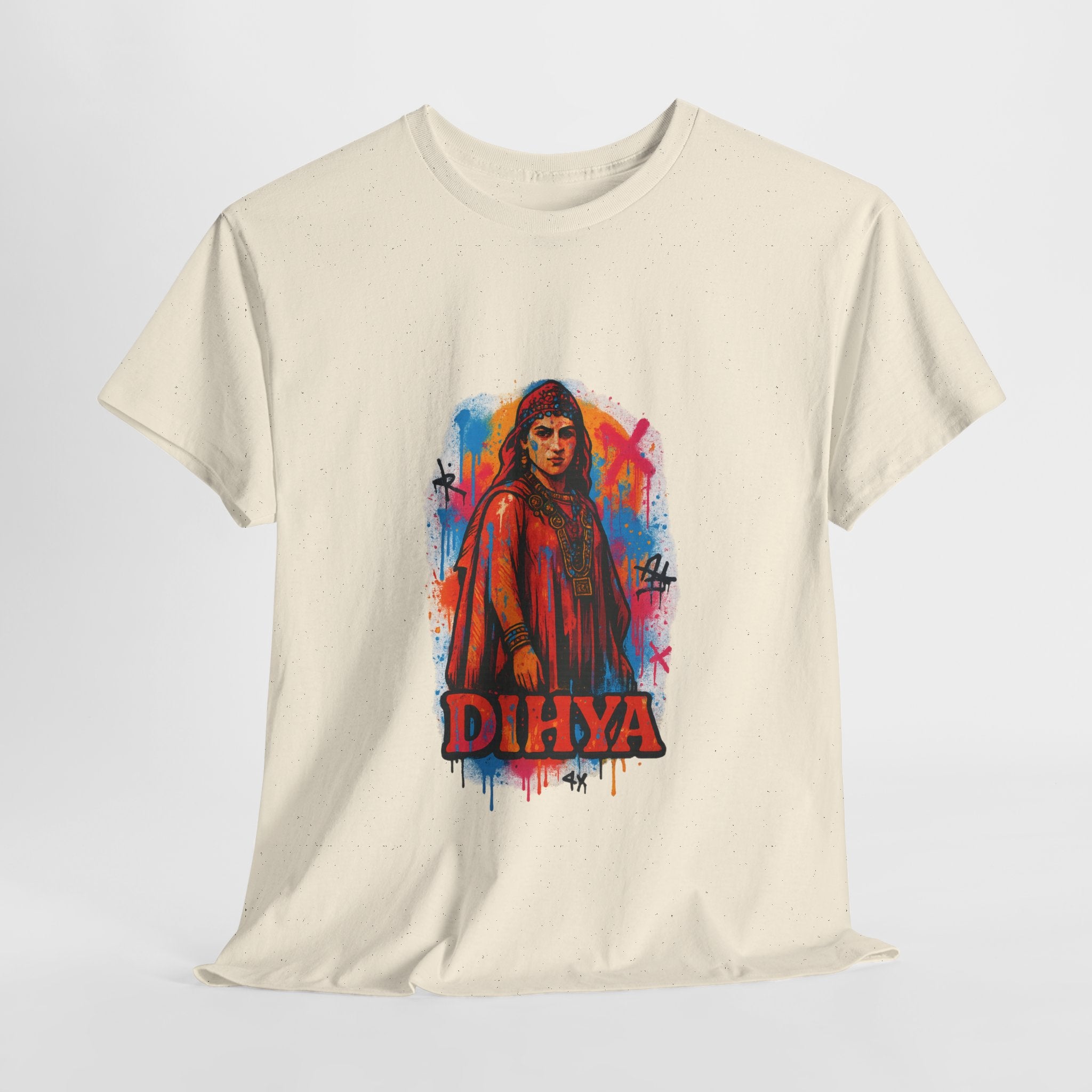 T-shirt Dihya – La Reine Guerrière Amazighe en Style Graffiti Street Art