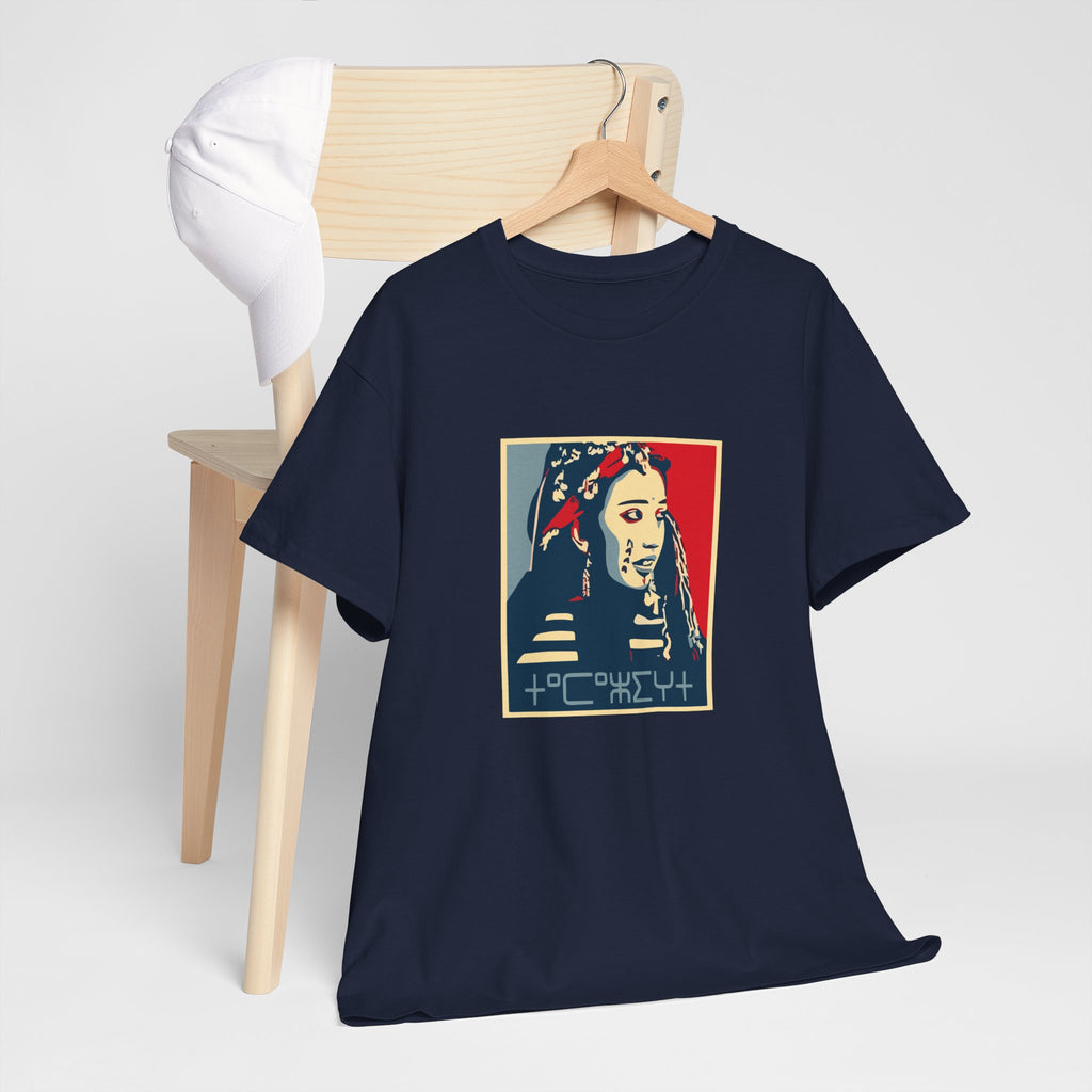 T-shirt Culture Amazighe – Portrait Pop Art d’une Femme Berbère