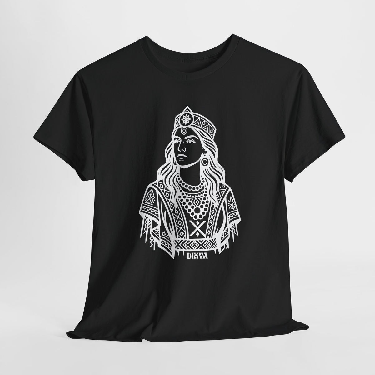 T-shirt Dihya – La Reine Guerrière Amazighe | Icône de la Résistance Kabyle