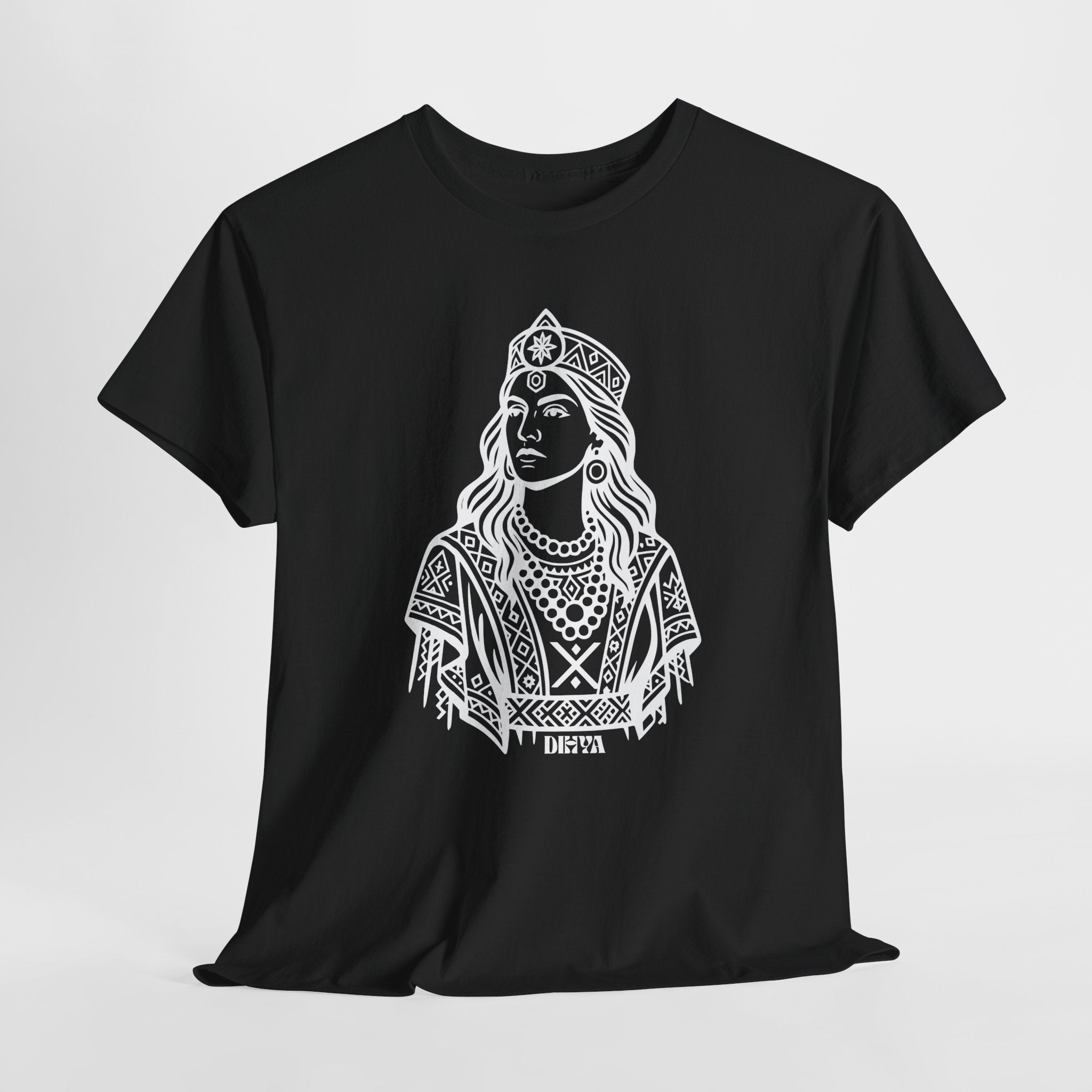 T-shirt Dihya – La Reine Guerrière Amazighe | Icône de la Résistance Kabyle
