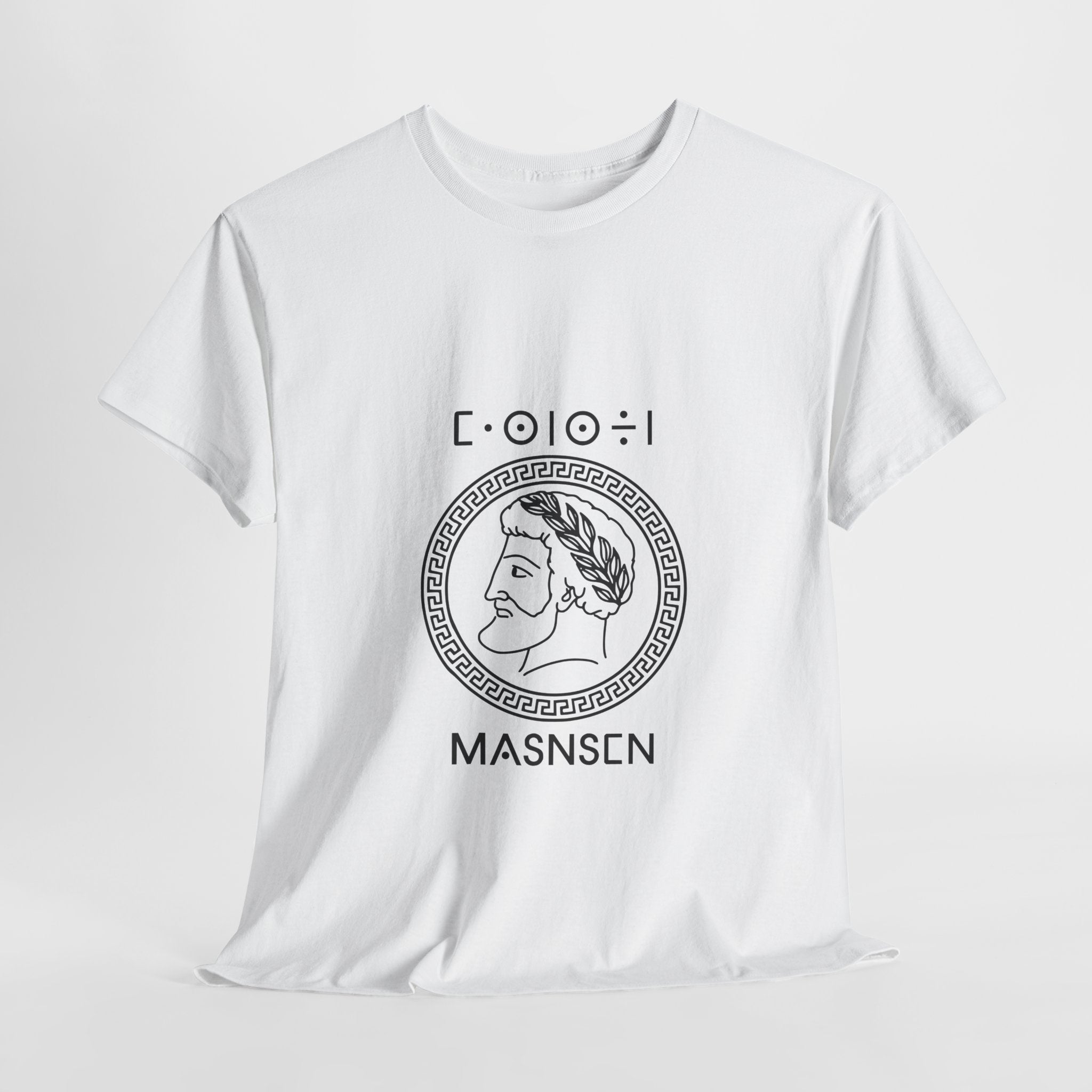 T-shirt Massinissa (Masnsen) – Roi Amazigh en Latin & Tifinagh