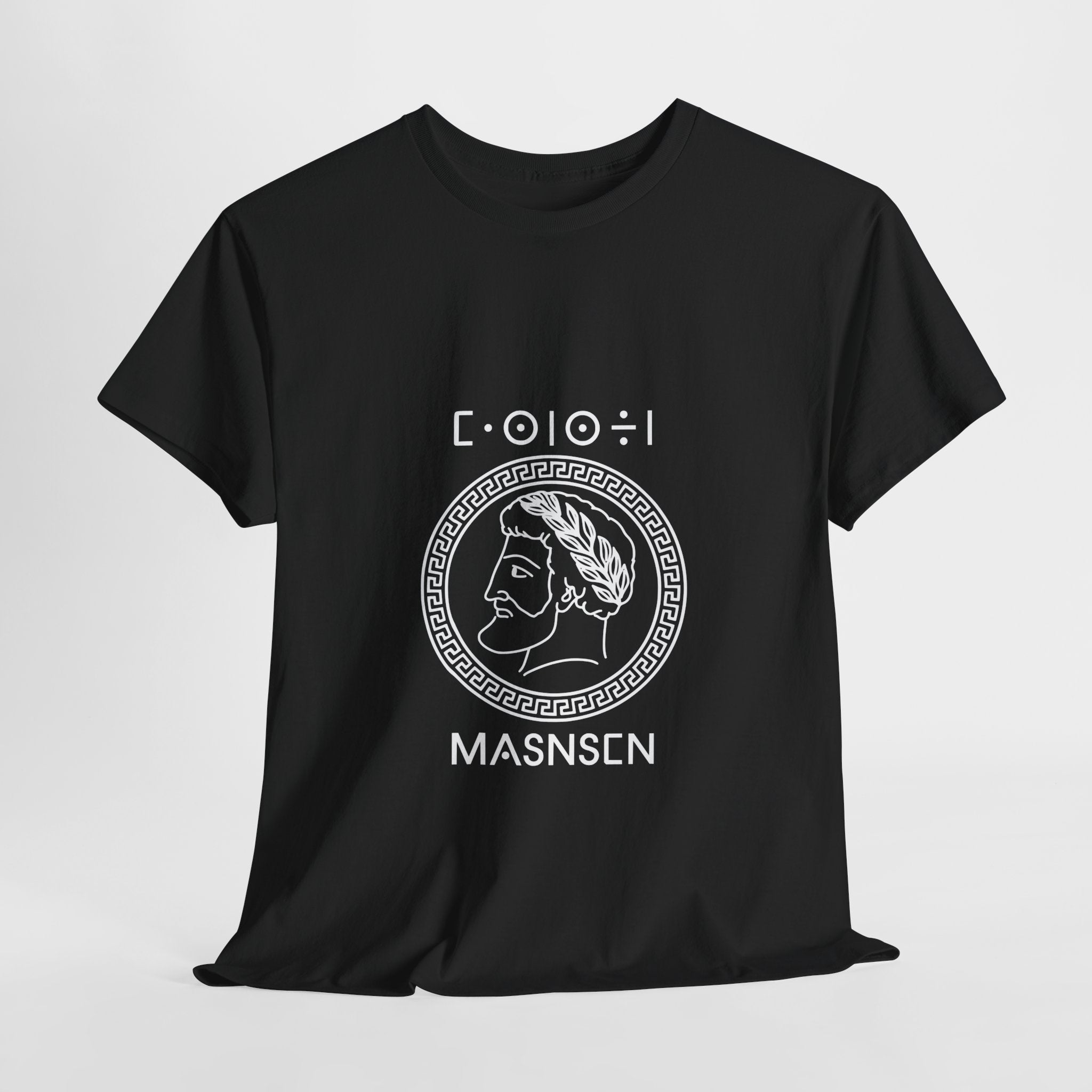 T-shirt Massinissa (Masnsen) – Roi Amazigh en Latin & Tifinagh
